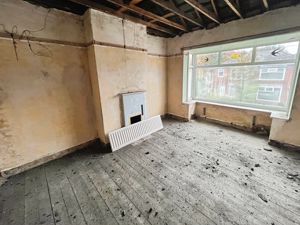 Bedroom 1- click for photo gallery